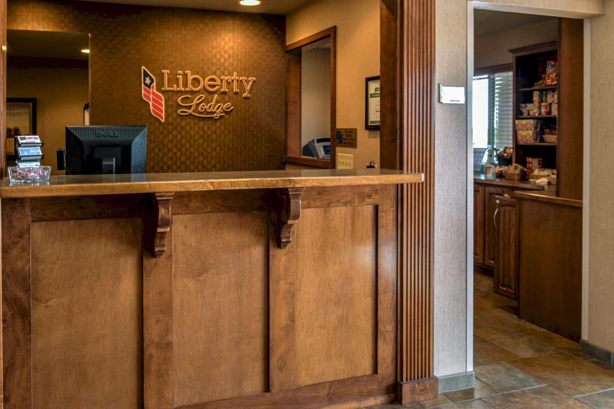 Liberty Lodge Saint Robert Kültér fotó